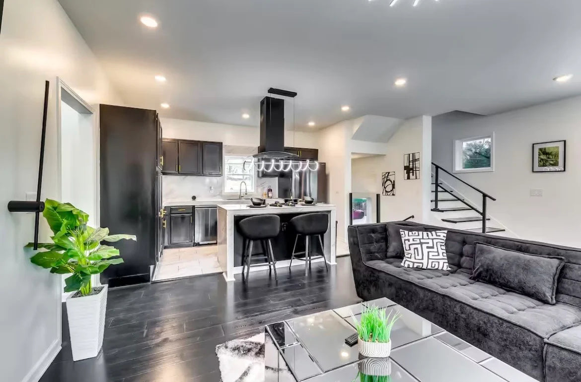 $300 Per Night Atlanta Property