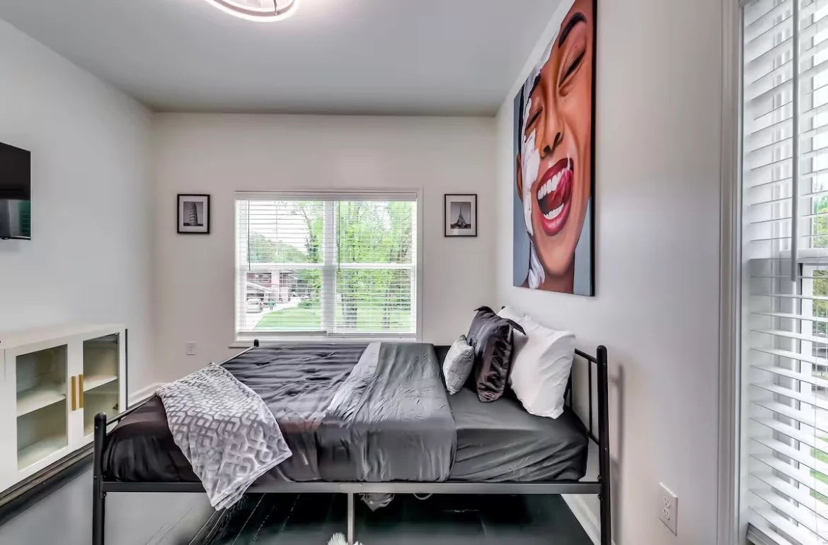 $300 Per Night Atlanta Property